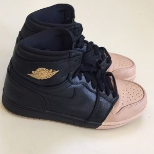 Air Jordan 1 High Dip-Toe Sz 9        Retro